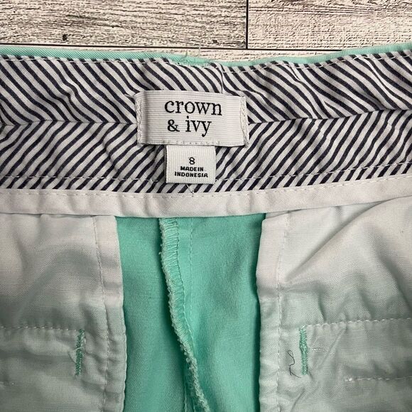 Crown & Ivy Shorts Size 8 - Picture 3 of 4